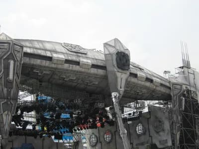 Canon DIGITAL IXUS 700 — 2008-08-15